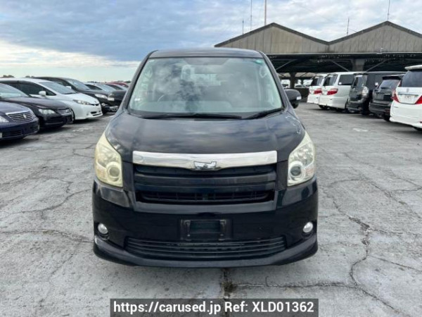 Used 2007 AT toyota noah ZRR70W Image[1]