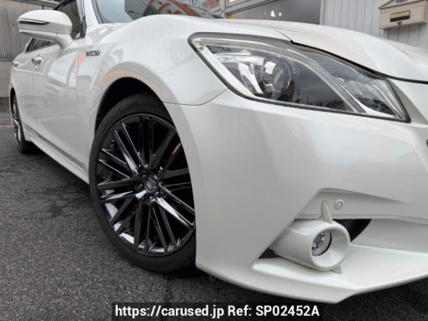 Used 2013 AT toyota crown-hybrid AWS210 Image[2]
