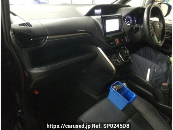 Used 2016 AT toyota esquire ZWR80G Image[2]