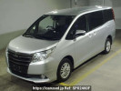 Toyota Noah ZRR85G