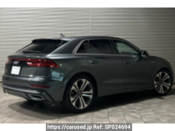 Used 2022 AT audi q8 F1DCBA Image[1]