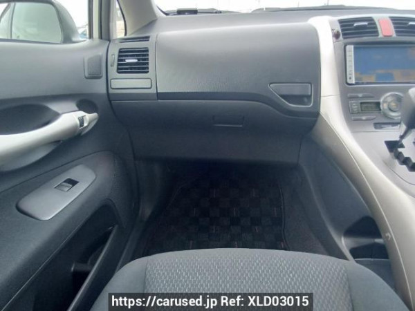 Used 2007 AT toyota auris NZE151H Image[18]