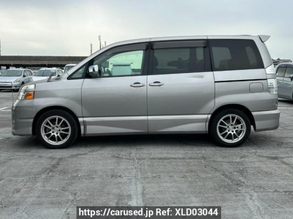 Used 2006 AT toyota voxy AZR60G Image[3]