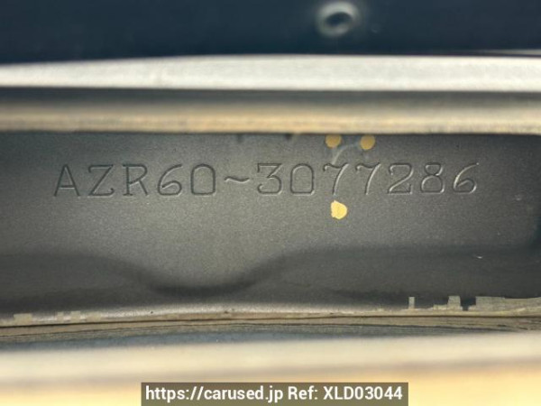 Used 2006 AT toyota voxy AZR60G Image[11]