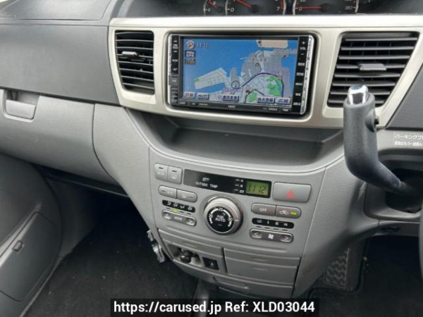Used 2006 AT toyota voxy AZR60G Image[20]