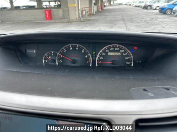 Used 2006 AT toyota voxy AZR60G Image[25]