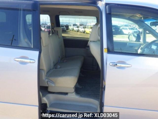 Used 2009 AT toyota noah ZRR70W Image[13]