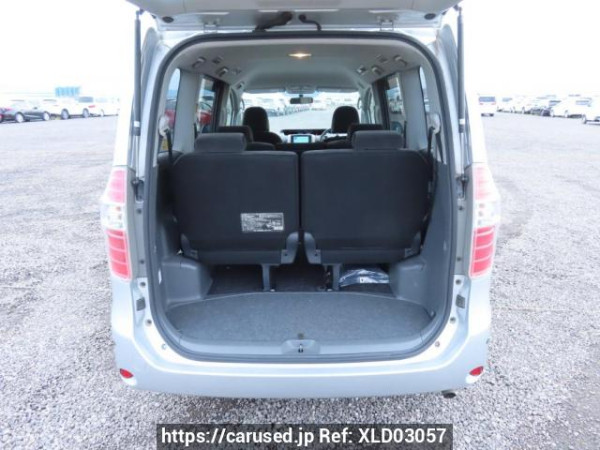 Used 2007 AT toyota noah ZRR70G Image[8]
