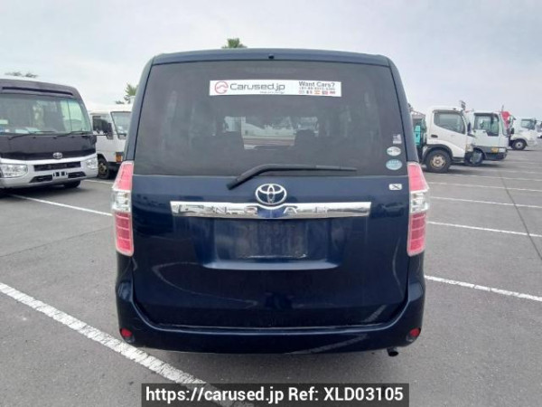 Used 2008 AT toyota noah ZRR70G Image[5]