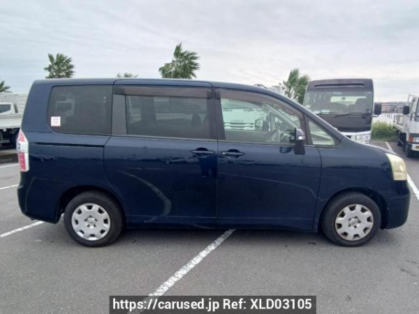 Used 2008 AT toyota noah ZRR70G Image[7]