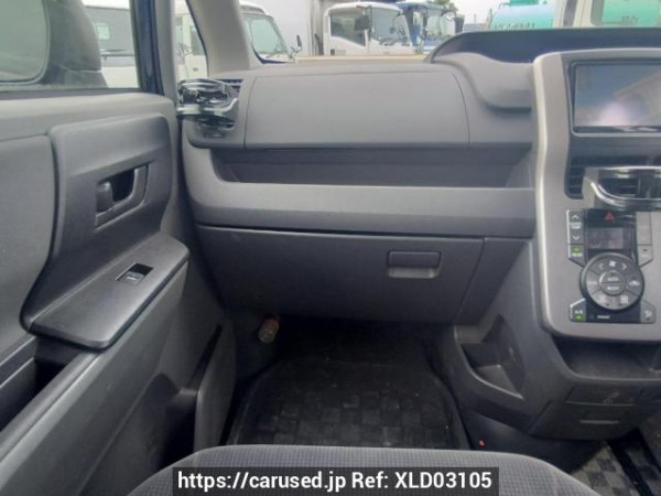 Used 2008 AT toyota noah ZRR70G Image[20]