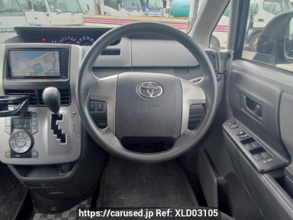 Used 2008 AT toyota noah ZRR70G Image[21]