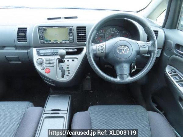 Used 2003 AT toyota wish ZNE10G Image[22]