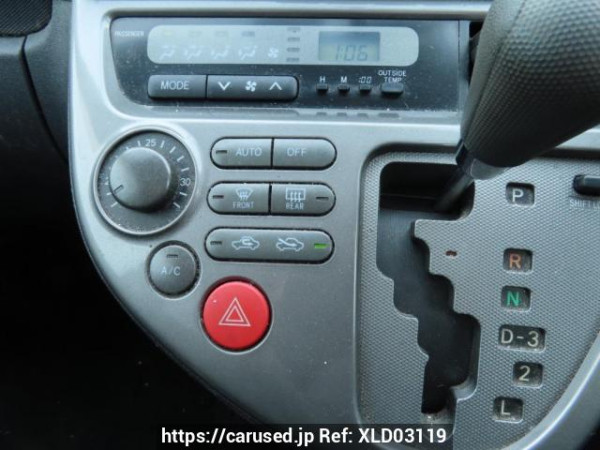 Used 2003 AT toyota wish ZNE10G Image[28]