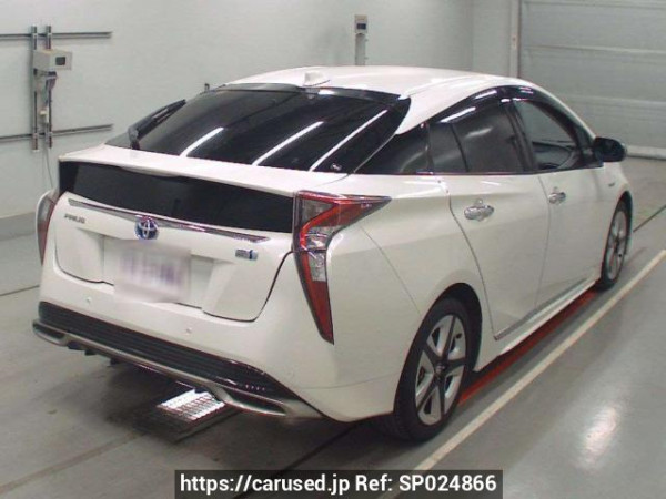 Used 2017 AT toyota prius ZVW51 Image[1]