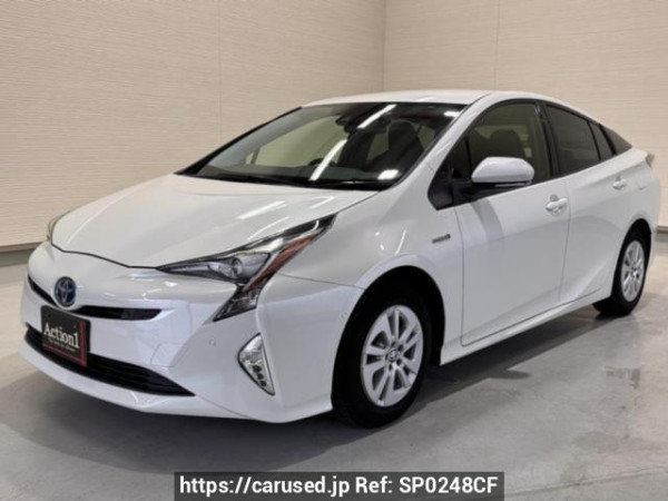 Used 2018 AT toyota prius ZVW50 Image[0]