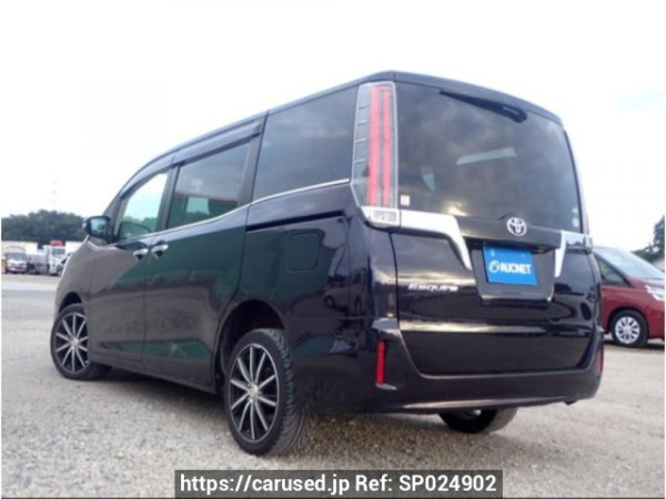 Used 2018 AT toyota esquire ZRR85G Image[2]