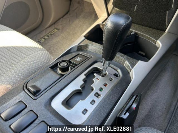 Used 2002 AT toyota hilux-surf RZN215W Image[26]