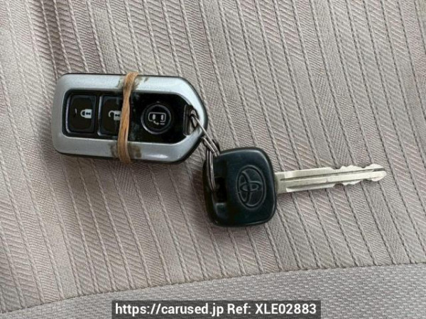 Used 2003 AT toyota raum NCZ20 Image[41]