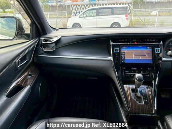 Used 2014 AT toyota harrier ZSU60W Image[19]