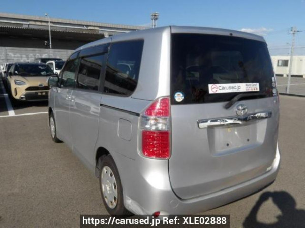 Used 2010 AT toyota noah ZRR70G Image[3]