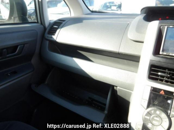 Used 2010 AT toyota noah ZRR70G Image[17]