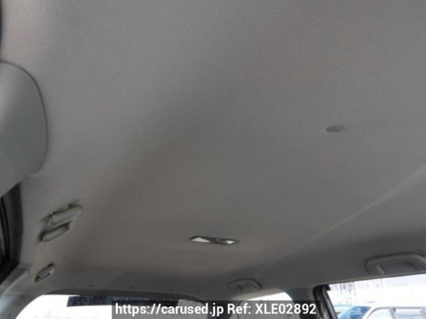 Used 2004 AT toyota wish ZNE10G Image[15]