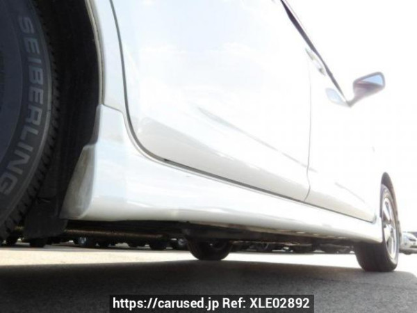 Used 2004 AT toyota wish ZNE10G Image[30]