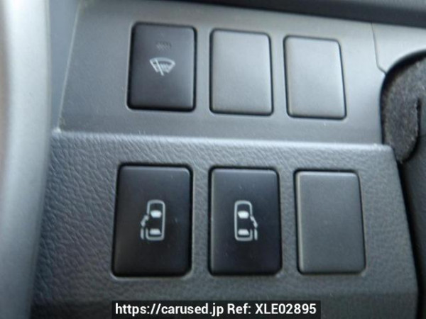 Used 2009 AT toyota voxy ZRR70W Image[25]