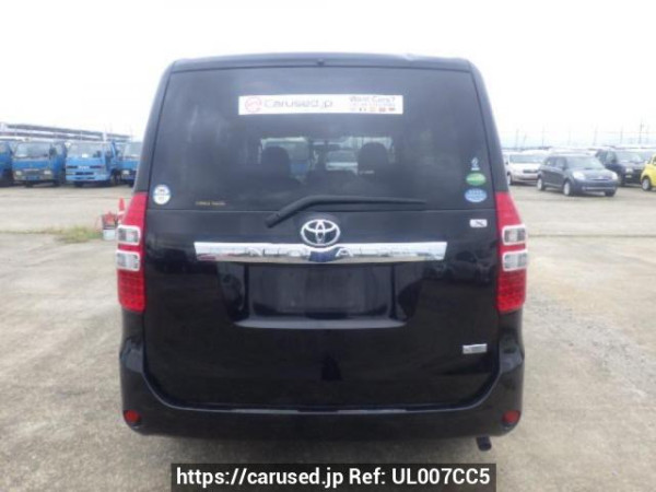 Used 2013 AT toyota noah ZRR70G Image[5]