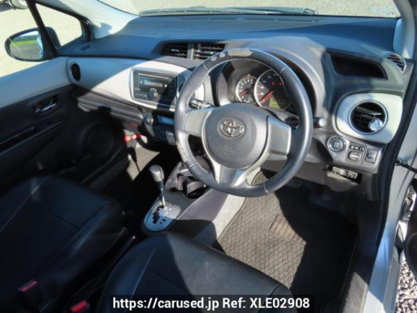 Used 2013 AT toyota vitz NSP130 Image[13]
