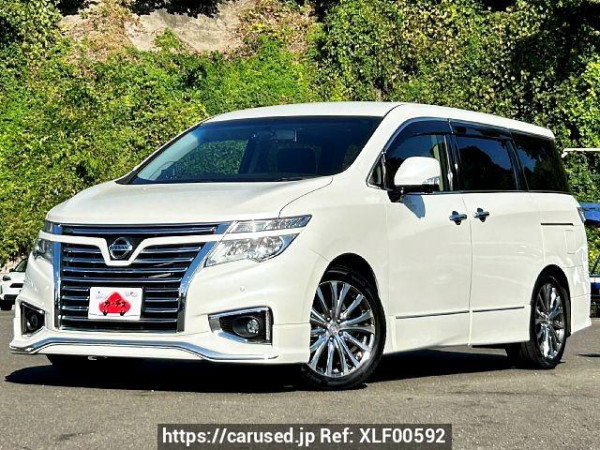 Used 2016 AT nissan elgrand DBA-TNE52 Image[0]