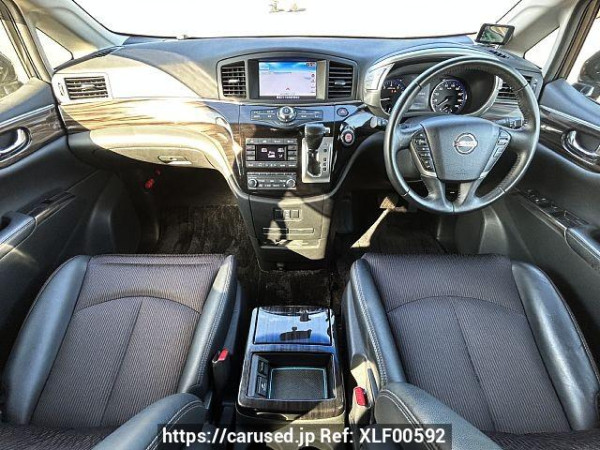 Used 2016 AT nissan elgrand DBA-TNE52 Image[1]