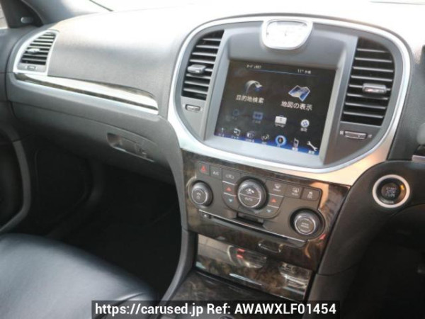 Used 2013 AT chrysler 300 LX36 Image[27]