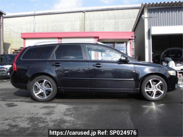 Used 2012 AT volvo v50 MB4204S Image[1]