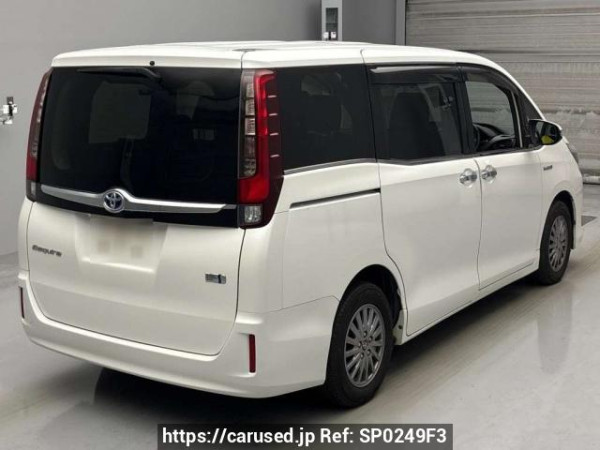 Used 2016 AT toyota esquire ZWR80G Image[1]