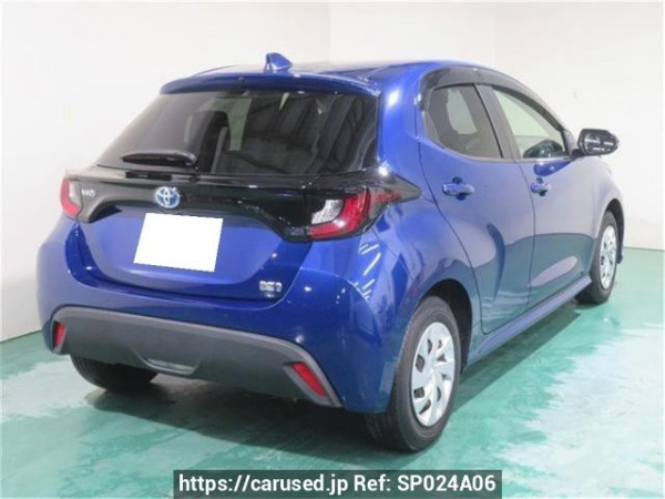 Used 2022 AT toyota yaris MXPH10 Image[1]