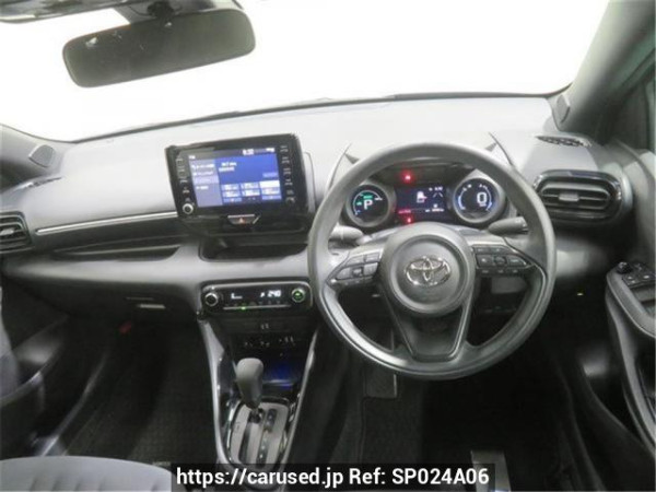 Used 2022 AT toyota yaris MXPH10 Image[2]