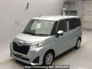 Toyota Roomy M900A