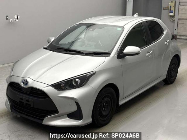 Used 2021 AT toyota yaris MXPH10 Image[0]