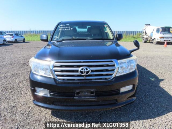 Used 2008 AT toyota land-cruiser UZJ200W Image[1]