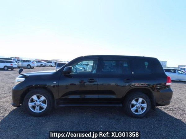 Used 2008 AT toyota land-cruiser UZJ200W Image[3]