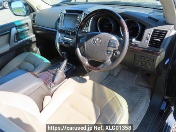 Used 2008 AT toyota land-cruiser UZJ200W Image[15]