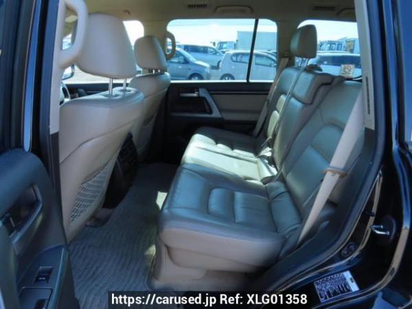 Used 2008 AT toyota land-cruiser UZJ200W Image[18]