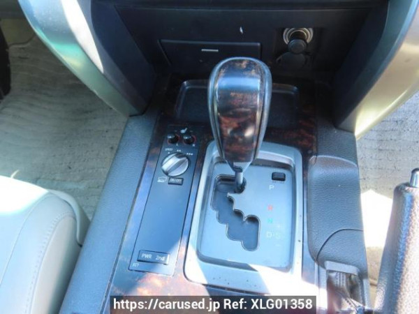 Used 2008 AT toyota land-cruiser UZJ200W Image[30]