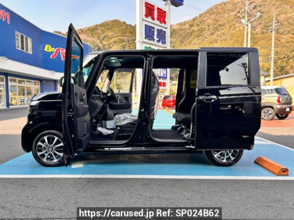 Used 2024 AT honda n-box-custom JF5 Image[2]
