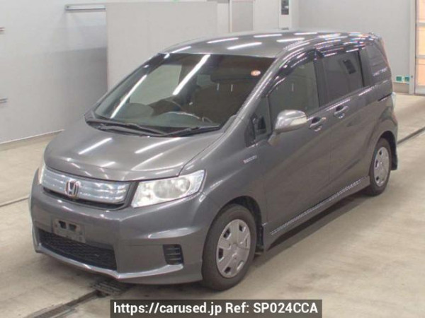 Used 2013 AT honda freed-spike-hybrid GP3 Image[0]