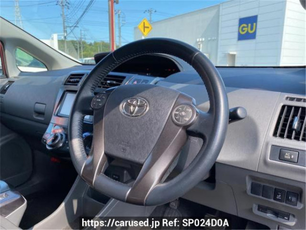 Used 2014 AT toyota prius-alpha ZVW41W Image[1]
