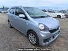 Daihatsu Mira e:S LA300S