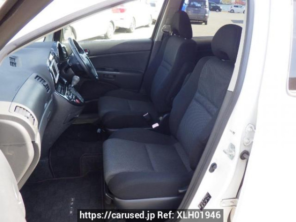 Used 2004 AT toyota wish ZNE10G Image[16]